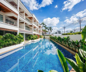 Seaview Condo with Large Pool - BAP1